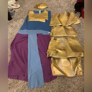 The emperor’s new groove Kronk costume